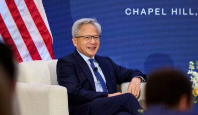 Nvidia CEO’su Jensen Huang: Yapay zekada tarihi eşik aşıldı