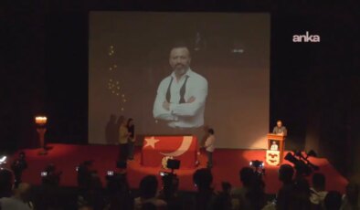 Oyuncu Serhat Kılıç’a Harbiye’de duygusal veda: Son yolculuğuna uğurlanıyor