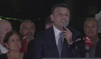 Özgür Çelik’ten Üsküdar seçimi öncesi dikkat çeken iddia: ‘AKP’ye geçen 4 meclis üyesini İstanbul dışına çıkardılar’