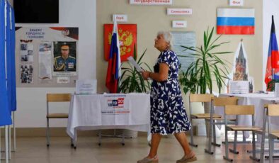 Rusya’da parlamento seçiminde ilk sonuçlar: Putin’in Birleşik Rusya’sı açık ara önde