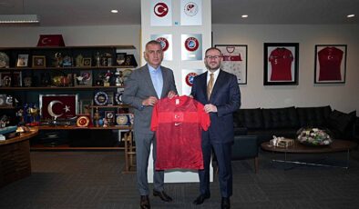 Şenol Kazancı, TFF Başkanı Hacıosmanoğlu’nu ziyaret etti, lig yayın ihalesi görüşüldü