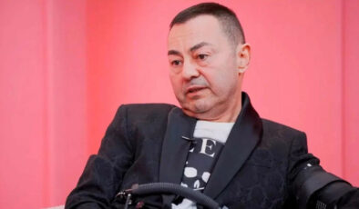 Serdar Ortaç vasiyetini sahnede açıkladı