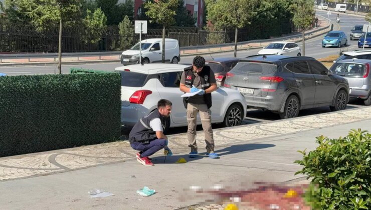 Silahın kabzasıyla vurup tekmelediler! Başakşehir’de ‘alacak verecek’ kavgasında kan aktı: 2 yaralı