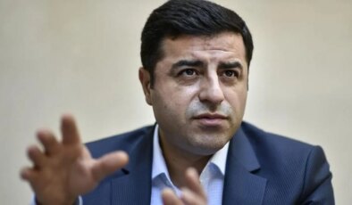 Sırrı Sakık, Selahattin Demirtaş ile görüştü: ‘Artık çözüme kavuşturulmalı’