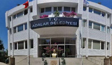 Son dakika… Salt çoğunluk sağlanamadı: Adalar Belediyesi Başkanvekilliği seçimi ertelendi