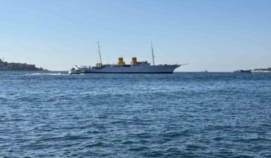 TCG Savarona eğitim gemisi İstanbul’da