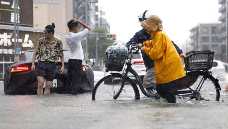 Tokyo’da 35 gün aralıksız yağmur yağdı