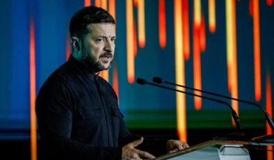 Vladimir Zelensky: Rusya’nın Ukrayna’ya karşı yürüttüğü savaş sona erdirilmeli