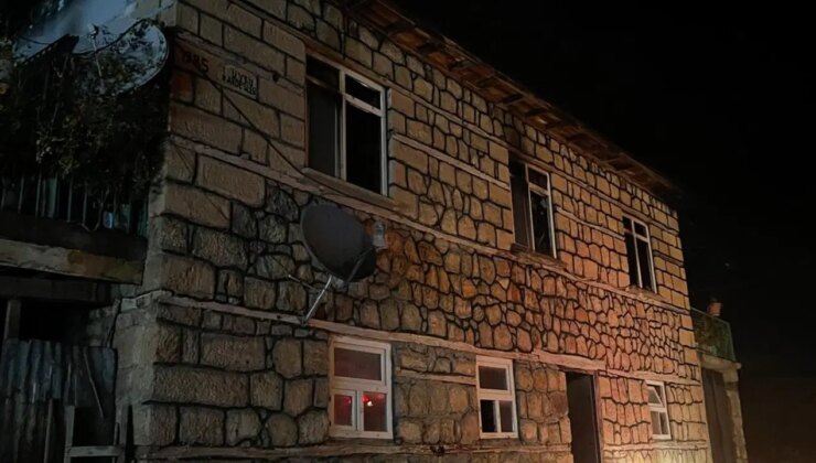 Yanan evde bulunan yaşlı çiftin öldürüldüğü ortaya çıktı: 4 gözaltı