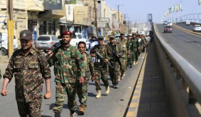 Yemen’de çatışmalar büyüyor: Husiler, Babülmendep çevresinde ilerliyor