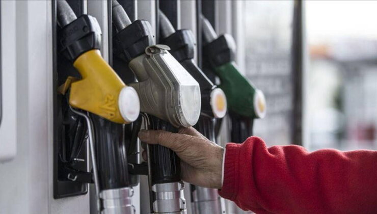 Akaryakıtta kasım zammı riski: Benzinde 6,55 TL, motorinde 6 TL baskı