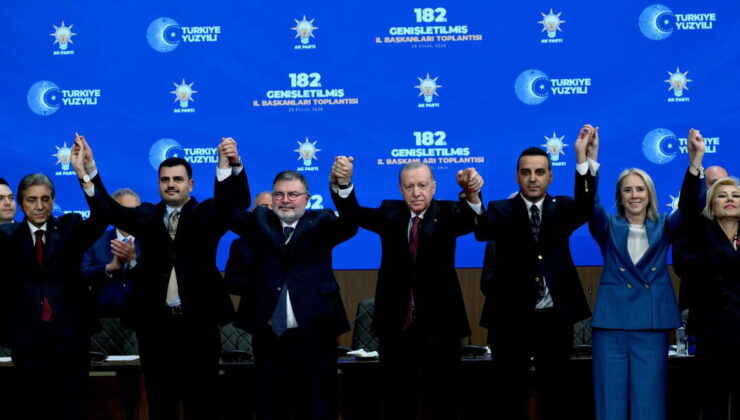 AKP’ye transfer edilen belediye başkanlarına ‘uyum’ eğitimi veriliyor