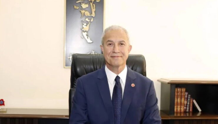 Alanya Belediye Başkanı Özçelik CHP’den istifa etti
