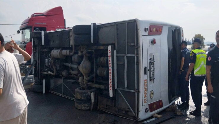 Antalya-Isparta karayolunda yolcu otobüsü devrildi: Yaralılar var
