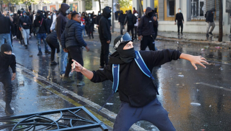 Arnavutluk’taki protestolar 6’ncı gününde