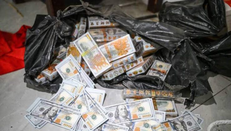 ATM’nin üzerinde buldu, içinden servet çıktı: İlk işi bakın ne oldu