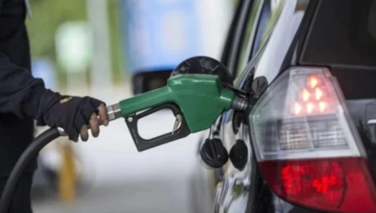 Benzine 5 lira 65 kuruş indirim bekleniyor