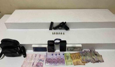 Beyoğlu’nda camiden 5 bin euro, 3 bin dolar, 5 bin Suudi riyali çalan kişi tutuklandı