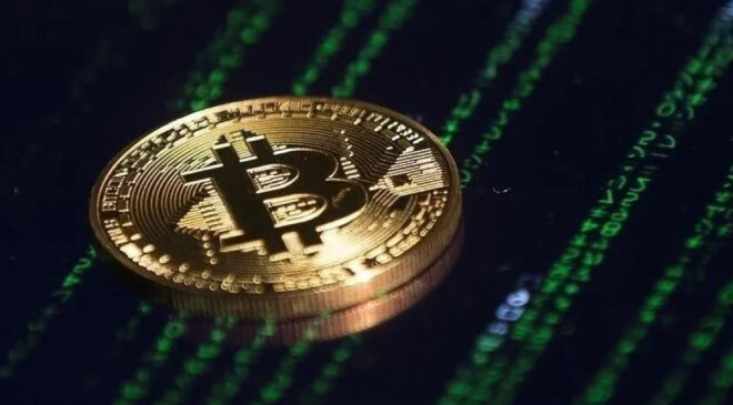 Bitcoin 79 bin dolara geriledi: ETF çıkışları ve petrol piyasayı vurdu