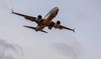 Bomba ihbarı yaptılar: Uçak acil iniş yaptı