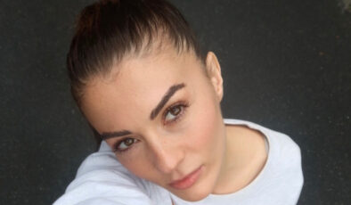 Burcu Özberk karavanda dans etti
