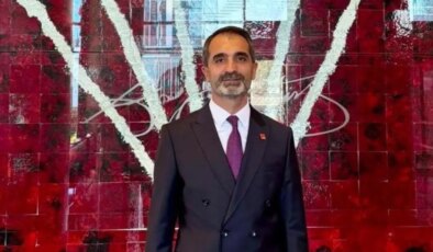 CHP Denizli İl Başkanı Ayhan Oran istifa etti