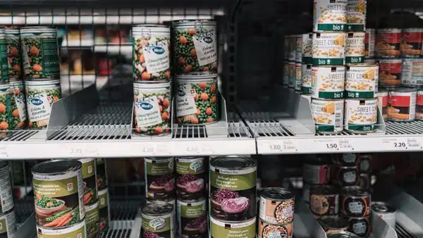 Dondurulmuş veya konserve gıdalar sağlıklı mı?