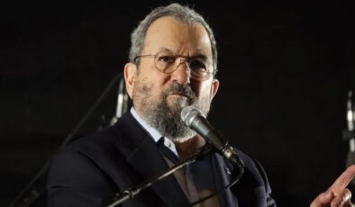 Eski İsrail Başbakanı Barak: Netanyahu savaşa zemin hazırlıyor