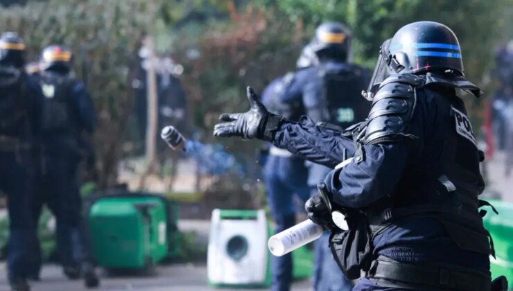 Fransa’da lise protestoları sonrası ses bombası kullanımı askıya alındı