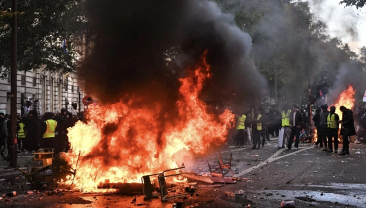 Fransa’daki protestolar, Avrupa borsalarını sarstı