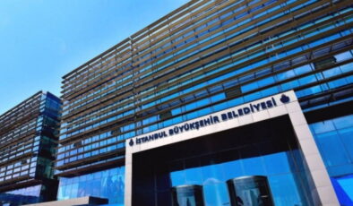 İBB’nin Saraçhane binasına göz diktiler: Vakıflar Genel Müdürlüğü devir için resmen başvurdu