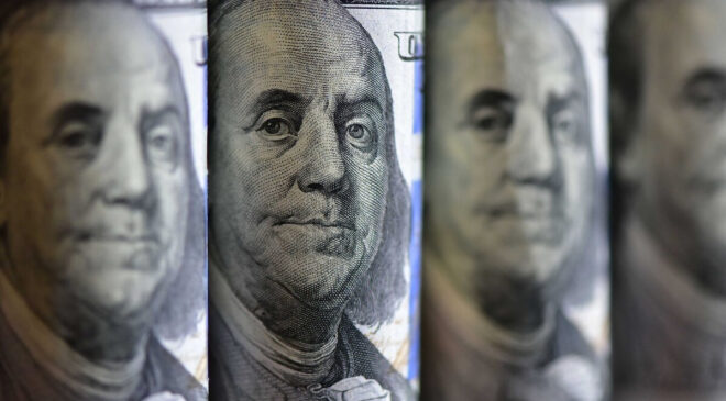 İngiltere’nin kamu borcu ilk kez 4 trilyon doları aştı