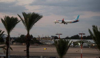 İsrail, acil iniş yapan Flydubai uçağının listesini 2 gün önceden almış