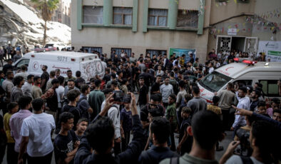 İsrail, Gazze İslam Üniversitesi’ni iki kez hedef aldı: 3 kişi hayatını kaybetti