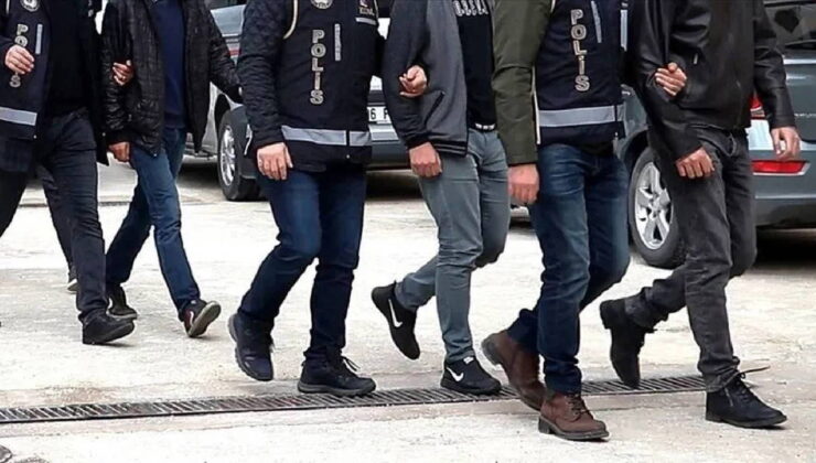 İstanbul’da dolandırıcılık yapan 4 şüpheli tutuklandı