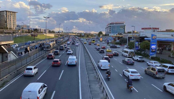 İstanbul’da yağışlar sona erdi, trafik yoğunluğu yüzde 54’e geriledi