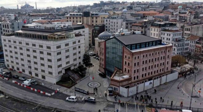 İTO’nun 22. Dönem seçimlerinde 620 üyeyi belirleyecek oy verme işlemi bugün başladı