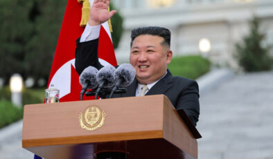 Kuzey Kore lideri Kim Jong-un’un komaya girdiği iddia edildi