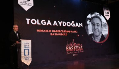 Mimarlar Odasından Yazarımız Aydoğan’a ödül