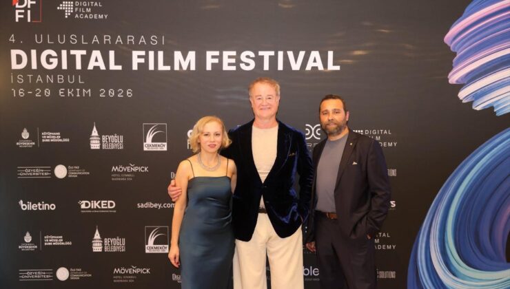 Owen Teale kimdir? Game of Thrones’un Ser Alliser’ı İstanbul’da ödül aldı