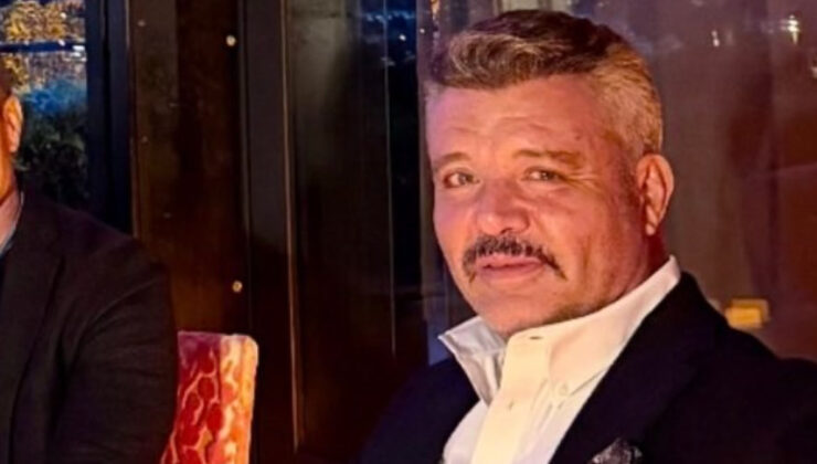 Sadettin Saran, yeni imajıyla kardeşleriyle yemekte