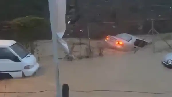 Sarıyer’de sel dehşeti! Yeni görüntüleri ortaya çıktı: ‘İçinde adam var’