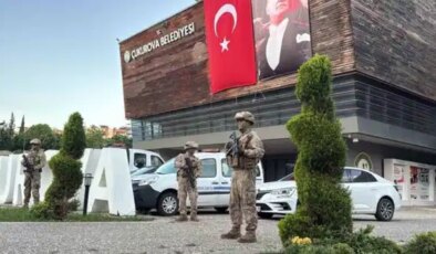 Son Dakika… Çukurova Belediyesi’ne operasyon: Çok sayıda gözaltı kararı!