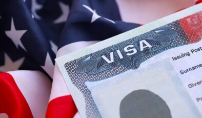 Trump yönetiminden kitlesel vize iptali: Sayı 300 bini aştı!