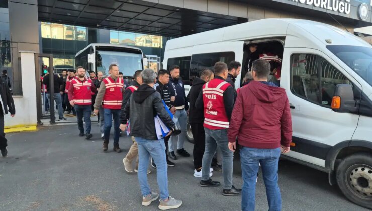 Ucuz araç ilanlarına inanıp kapora gönderenleri hedef aldılar: 18 ilde operasyon
