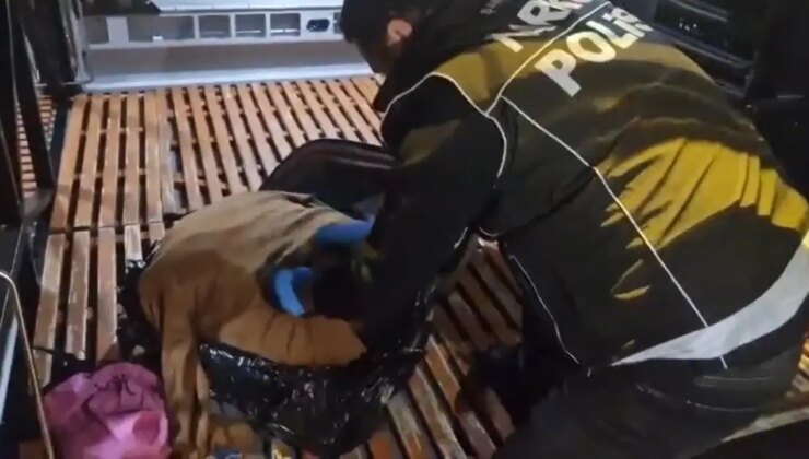 Valizdeki kazaktan ‘uyuşturucu’ çıktı: 15 bin hap ele geçirildi