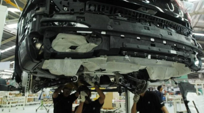 Volkswagen çalışanlarına 2030’a kadar zam yok