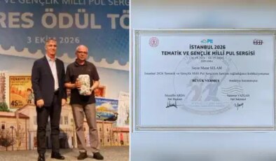 Zafer Anıtı temalı koleksiyona iki ödül